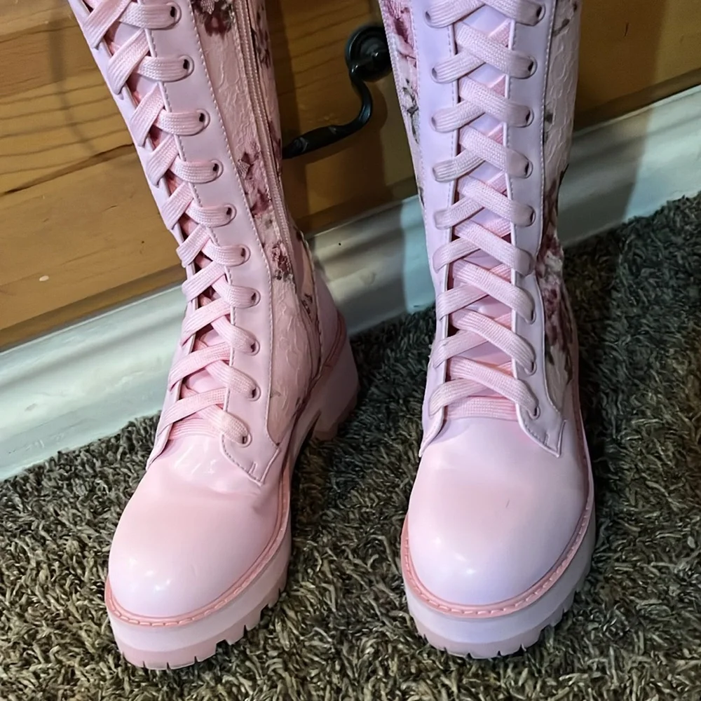 Sugar Thrillz Dolls Kill ON THE VINE FLORAL LACE KNEE HIGH COMBAT BOOTS - Picture 4 of 12